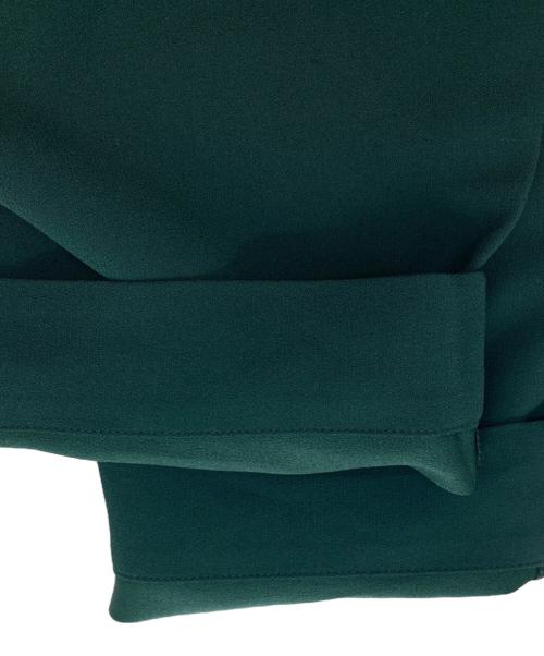 ISSEY MIYAKE（イッセイミヤケ）ISSEY MIYAKE (イッセイミヤケ) 半袖デザインブラウス グリーン サイズ:3の古着・服飾アイテム