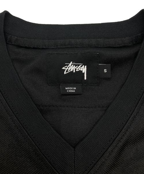 stussy（ステューシー）stussy (ステューシー) フットボールTシャツ ブラック サイズ:Sの古着・服飾アイテム