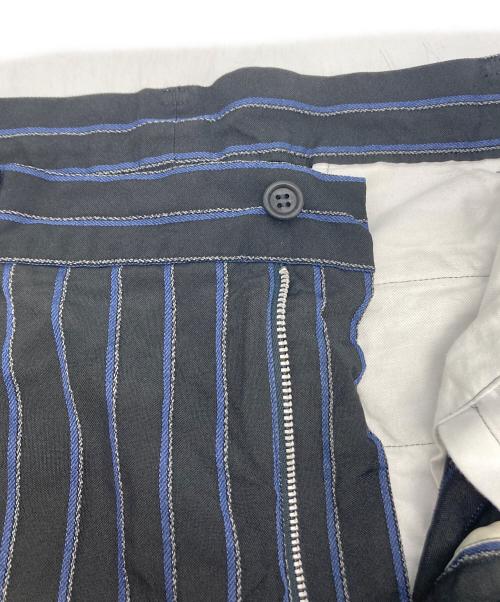 COMME des GARCONS HOMME DEUX（コムデギャルソン オム ドゥ）COMME des GARCONS HOMME DEUX (コムデギャルソン オム ドゥ) ストライプ テーパードパンツ ブラック サイズ:Mの古着・服飾アイテム
