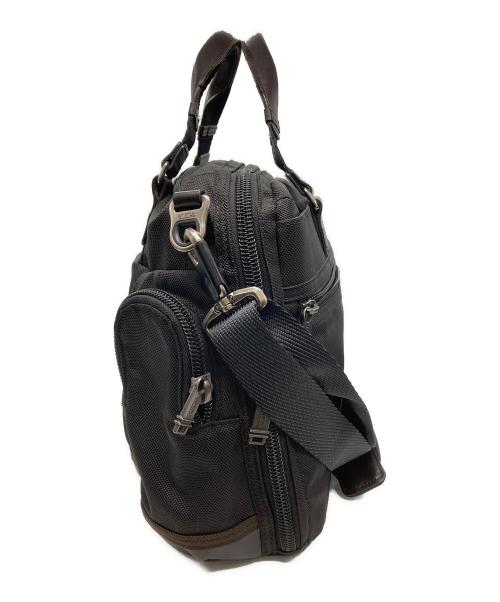 TUMI（トゥミ）TUMI (トゥミ) ALPHA BRAVO BROOKS SLIM BRIEF ブラック×ブラウンの古着・服飾アイテム