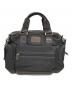 TUMI（トゥミ）の古着「ALPHA BRAVO BROOKS SLIM BRIEF」｜ブラック×ブラウン