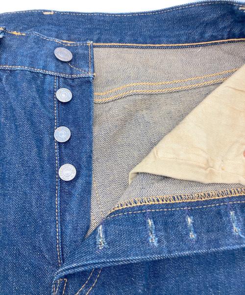 LEVI'S VINTAGE CLOTHING（リーバイス ビンテージ クロージング）LEVI'S VINTAGE CLOTHING (リーバイス ビンテージ クロージング) 1947復刻501xxデニムパンツ インディゴ サイズ:W31の古着・服飾アイテム