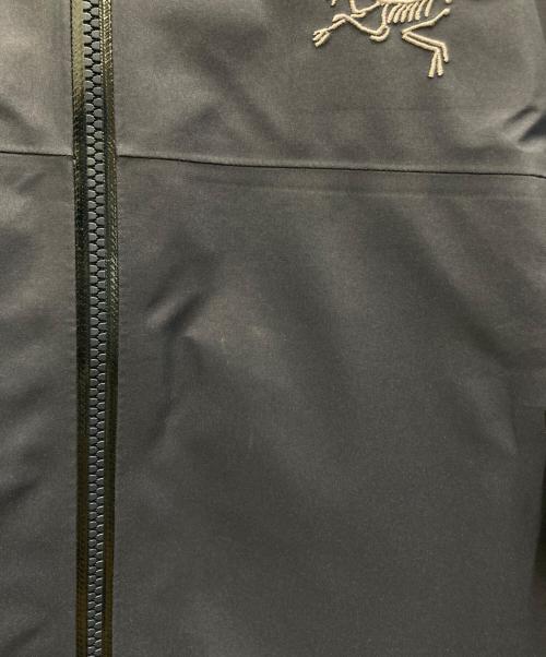ARC'TERYX（アークテリクス）ARC'TERYX (アークテリクス) BETA SL JACKET ネイビー サイズ:Mの古着・服飾アイテム
