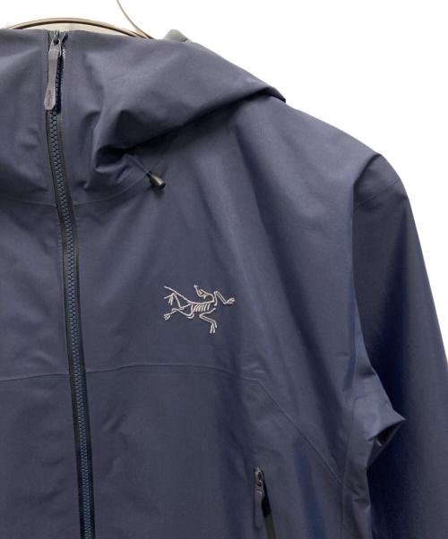 ARC'TERYX（アークテリクス）ARC'TERYX (アークテリクス) BETA SL JACKET ネイビー サイズ:Mの古着・服飾アイテム
