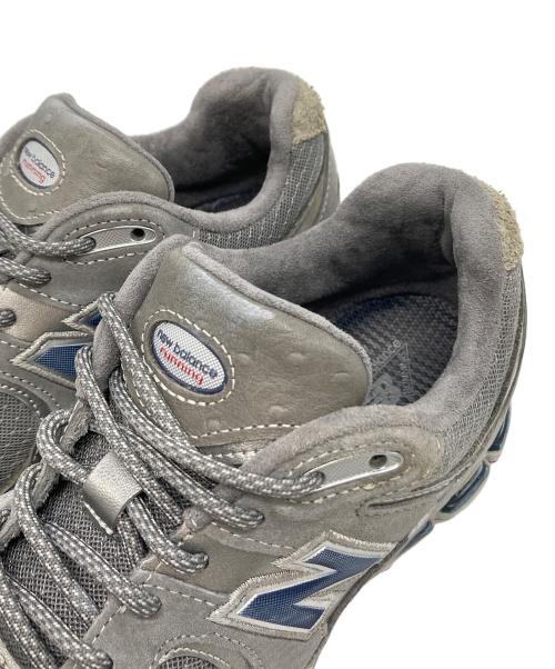 NEW BALANCE（ニューバランス）NEW BALANCE (ニューバランス) M2002RVA グレー サイズ:UK8.5の古着・服飾アイテム
