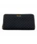 PRADA（プラダ）の古着「ラウンドファスナーキルティング長財布」｜ブラック