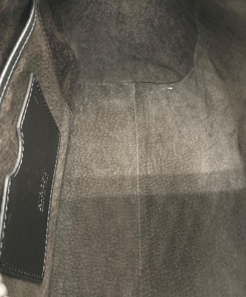 HIROFU（ヒロフ）HIROFU (ヒロフ) メタリックカラーレザーハンドバッグ グレーの古着・服飾アイテム