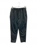 macqloマックロ）の古着「ultimex one tuck tapered easy pants」｜ブラック