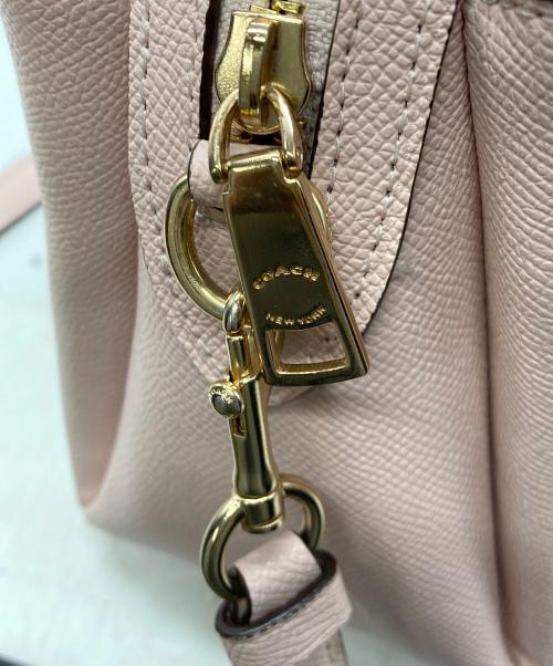 COACH（コーチ）COACH (コーチ) ミニ リリー キャリーオール ピンクの古着・服飾アイテム