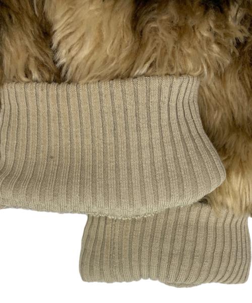 SLY（スライ）SLY (スライ) CURLY BOA CROP ブルゾン ベージュ サイズ:FREEの古着・服飾アイテム