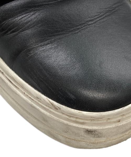 Roger Vivier（ロジェ ヴィヴィエ）Roger Vivier (ロジェ ヴィヴィエ) クリスタルバックルスニーカー ブラック サイズ:36の古着・服飾アイテム