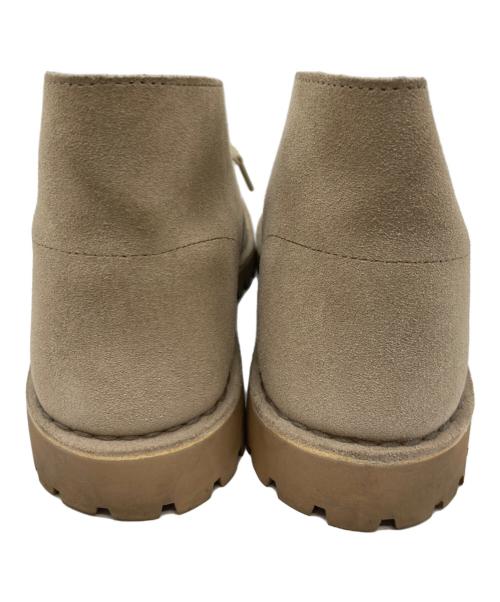 CLARKS ORIGINALS（クラークス オリジナルズ）Clarks Originals (クラークス オリジナルズ) デザートブーツ ベージュ サイズ:28cmの古着・服飾アイテム