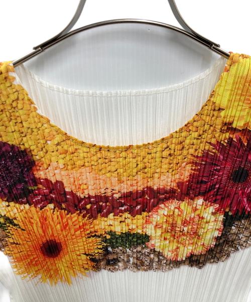 PLEATS PLEASE（プリーツプリーズ）PLEATS PLEASE (プリーツプリーズ) ノースリーブワンピース ホワイト サイズ:3の古着・服飾アイテム