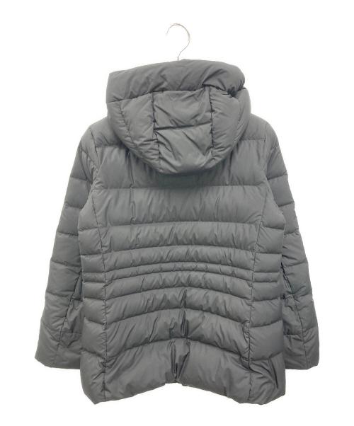 ReFLEcT（リフレクト）ReFLEcT (リフレクト) 洗えるフィルパワー800フード取り外し可フーデッドミドルダウンコート ブラック サイズ:9の古着・服飾アイテム