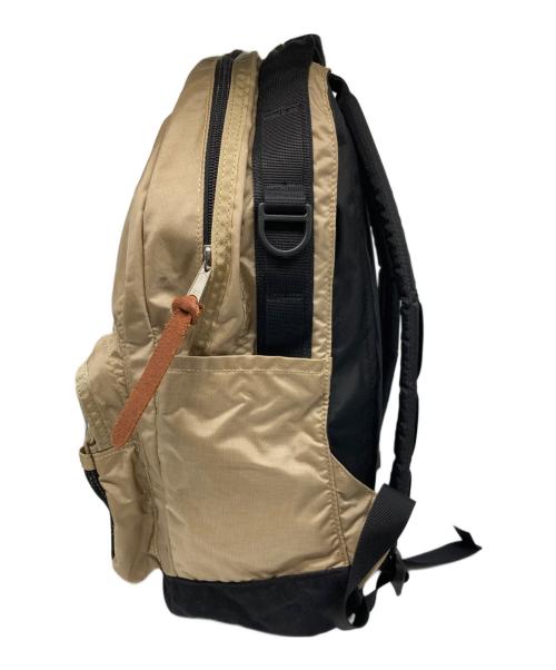 GREGORY（グレゴリー）GREGORY (グレゴリー) CAMPUS DAY M 22L ベージュの古着・服飾アイテム