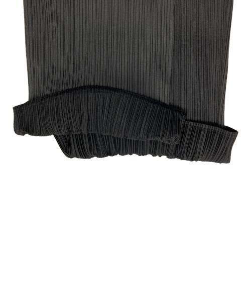 PLEATS PLEASE（プリーツプリーズ）PLEATS PLEASE (プリーツプリーズ) プリーツパンツ ブラック サイズ:3の古着・服飾アイテム