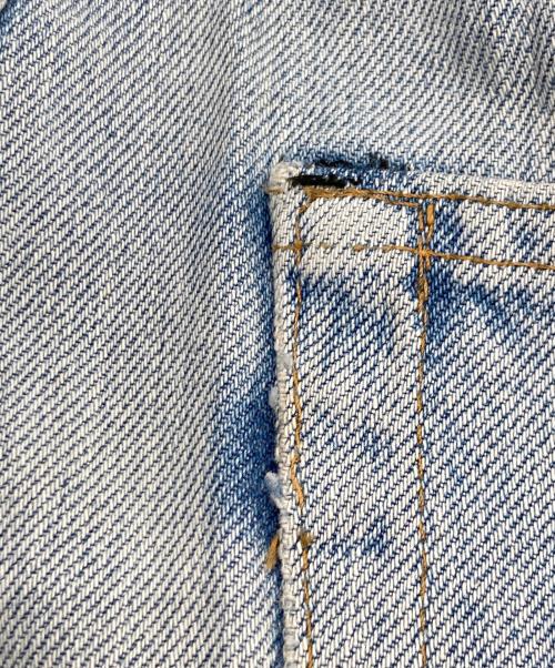 LEVI'S（リーバイス）LEVI'S (リーバイス) ［古着］501デニムパンツ インディゴ サイズ:記載なしの古着・服飾アイテム