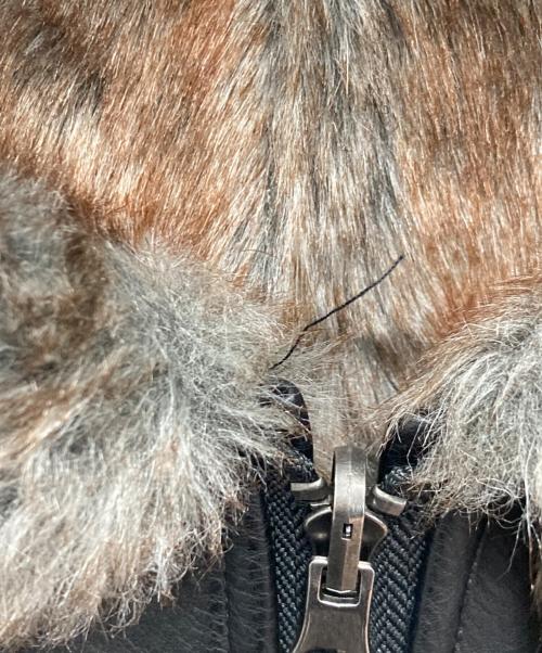 CAMPHOR WOOD（カンファーウッド）CAMPHOR WOOD (カンファーウッド) leather/fur faux reversible flight jacket ブラック サイズ:Mの古着・服飾アイテム