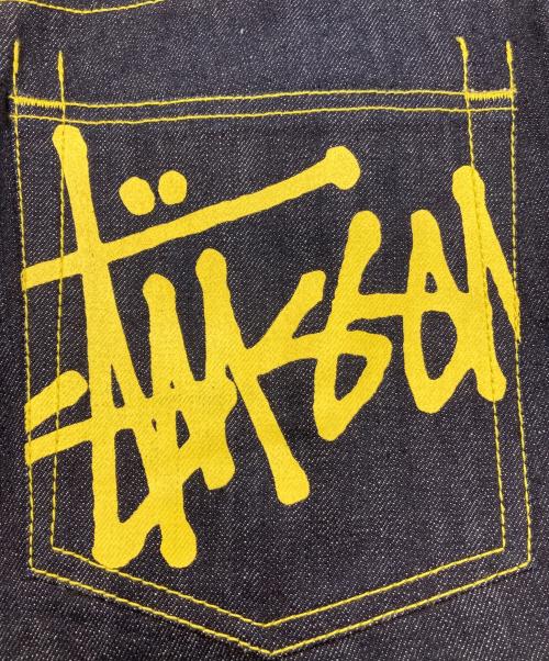 stussy（ステューシー）stussy (ステューシー) BASIC LOGO ペイントデニムハーフパンツ インディゴ サイズ:SIZE 76cmの古着・服飾アイテム