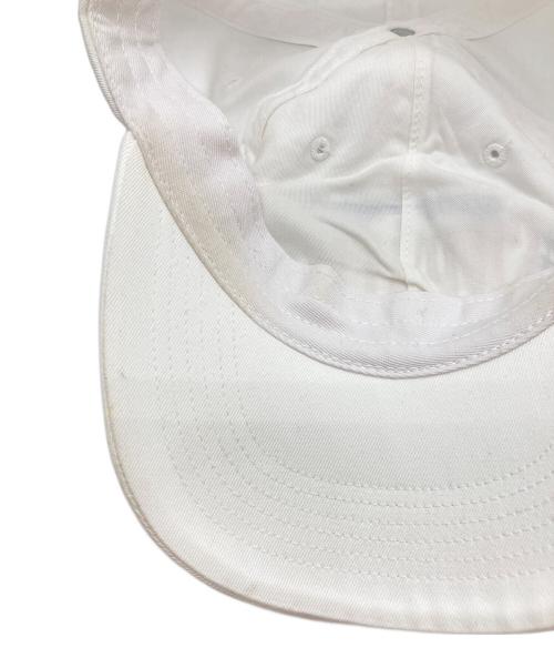 SUPREME（シュプリーム）Supreme (シュプリーム) Warm Up 6-Panel Cap ホワイトの古着・服飾アイテム