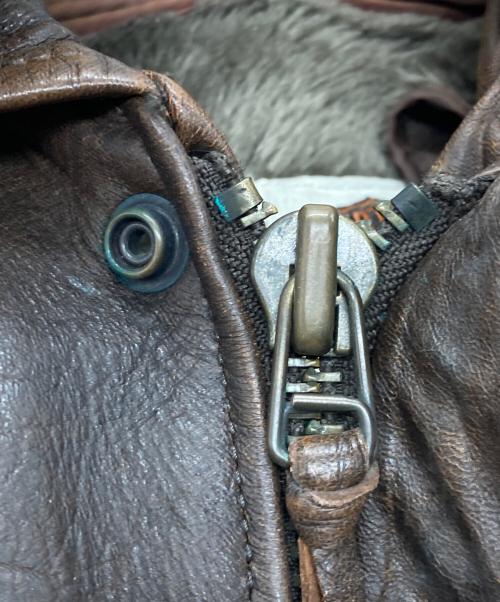 HARLEY-DAVIDSON（ハーレーダビッドソン）HARLEY-DAVIDSON (ハーレーダビッドソン) ［古着］ラムレザーフライトジャケット ブラウン サイズ:38の古着・服飾アイテム