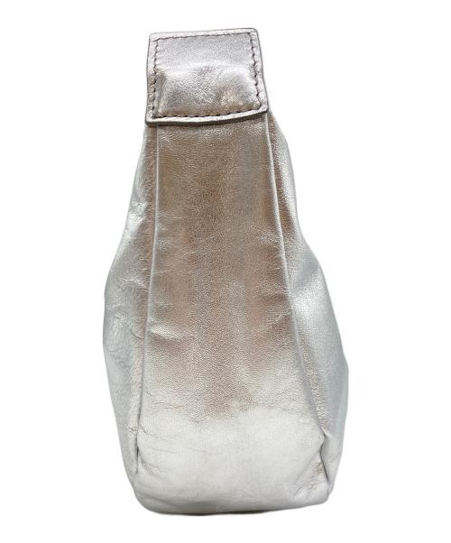 russet（ラシット）russet (ラシット) ソフトレザーラウンドショルダーバッグ シルバーの古着・服飾アイテム