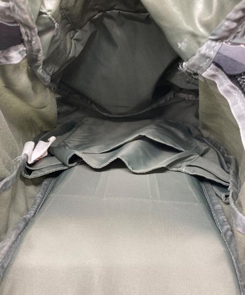 MYSTERY RANCH（ミステリーランチ）MYSTERY RANCH (ミステリーランチ) FREAK'S STORE (フリークスストア) 別注 VEGA オリーブの古着・服飾アイテム