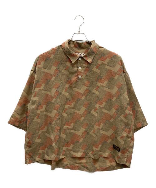 TIGHTBOOTH PRODUCTION（タイトブースプロダクション）TIGHTBOOTH PRODUCTION (タイトブースプロダクション) ポロシャツ ベージュ サイズ:Mの古着・服飾アイテム