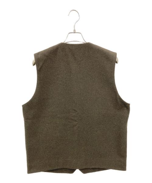 nestrobe confect（ネストローブ コンフェクト）nestrobe confect (ネストローブ コンフェクト) ウールモッサークルーネックベスト カーキ サイズ:4の古着・服飾アイテム