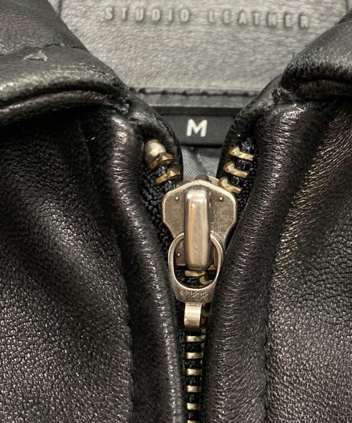 VAN HEUSEN（ヴァンヒューセン/バンヒューゼン）VAN HEUSEN (ヴァンヒューセン/バンヒューゼン) ［古着］VAN HEUSEN レザージャケット ブラック サイズ:Mの古着・服飾アイテム