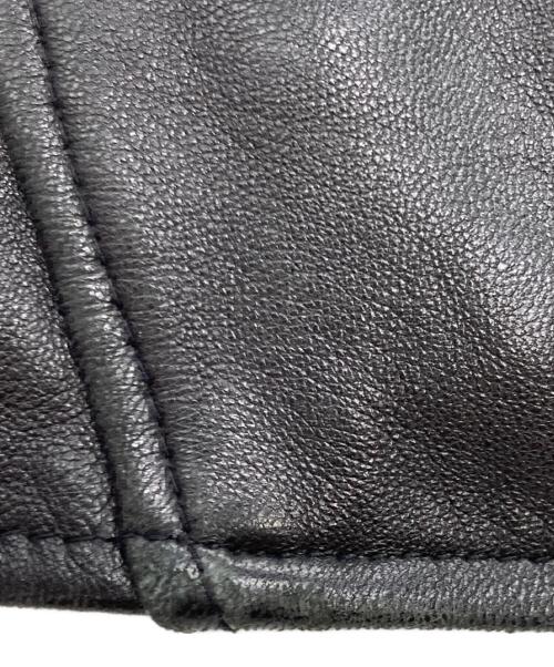 VAN HEUSEN（ヴァンヒューセン/バンヒューゼン）VAN HEUSEN (ヴァンヒューセン/バンヒューゼン) ［古着］VAN HEUSEN レザージャケット ブラック サイズ:Mの古着・服飾アイテム