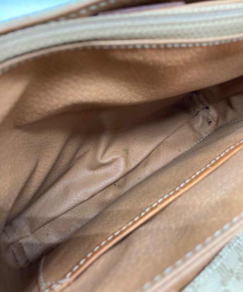 CELINE（セリーヌ）CELINE (セリーヌ) マカダムショルダーバッグ ベージュの古着・服飾アイテム