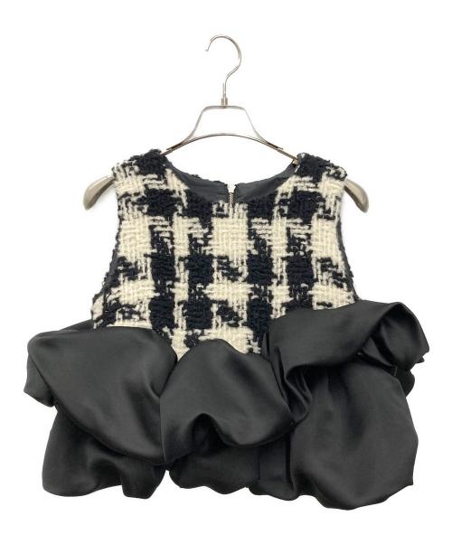 sheller（シェリエ）sheller (シェリエ) BISHU (ビシュウ) gingham tweed bloom tops ブラック×ホワイト サイズ:FREE 未使用品の古着・服飾アイテム