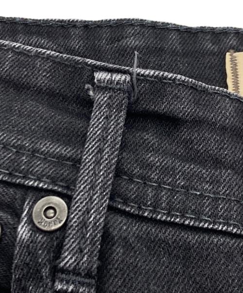 YANUK（ヤヌーク）YANUK (ヤヌーク) ボーイズストレート デニムパンツ ブラック サイズ:24の古着・服飾アイテム