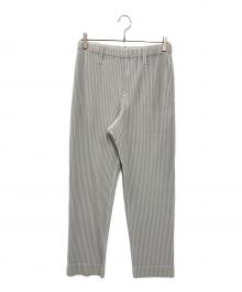 HOMME PLISSE ISSEY MIYAKE（オム プリッセ イッセイ ミヤケ）の古着「プリーツパンツ」｜ライトグレー