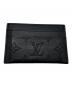 LOUIS VUITTON（ルイ ヴィトン）の古着「LOUIS VUITTON モノグラム・シャドウ ポルト・カルト・ダブル カードケース」｜ブラック