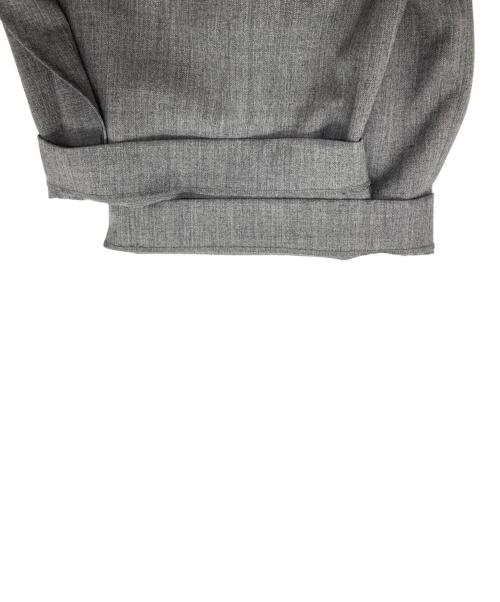 cygne（シーニュ）cygne (シーニュ) サイドフレアパンツ Ron グレー サイズ:S 未使用品の古着・服飾アイテム