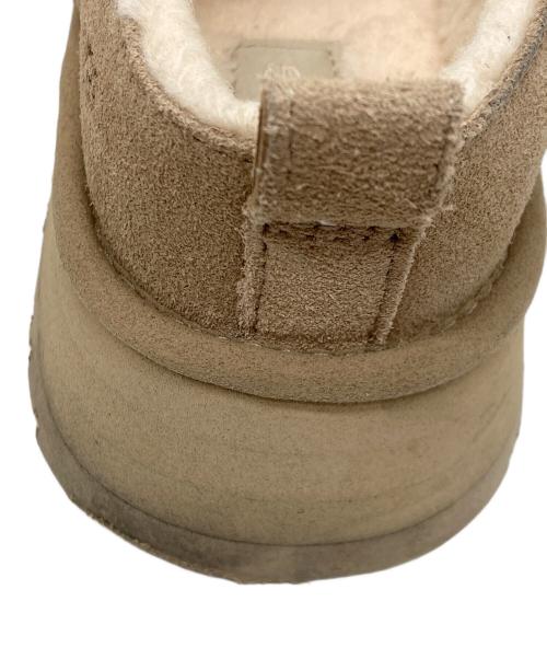 UGG（アグ）UGG (アグ) Platform Slip-On Bow ベージュ サイズ:24㎝の古着・服飾アイテム
