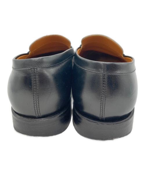 Jalan Sriwijaya（ジャランスリウァヤ）Jalan Sriwijaya (ジャランスリウァヤ) Garuda ホワイト×ブラック サイズ:6の古着・服飾アイテム