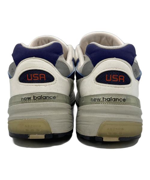 NEW BALANCE（ニューバランス）NEW BALANCE (ニューバランス) 992ローカットスニーカー ブルー×ホワイト サイズ:25cmの古着・服飾アイテム