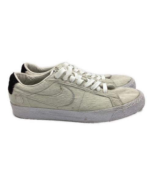NIKE（ナイキ）NIKE (ナイキ) MEDICOM TOY (メディコムトイ) SB Blazer Low 