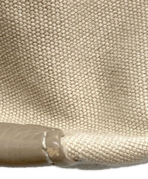 IACUCCI（イアクッチ）IACUCCI (イアクッチ) SORBETTOキャンバスレザートートバッグ ベージュの古着・服飾アイテム