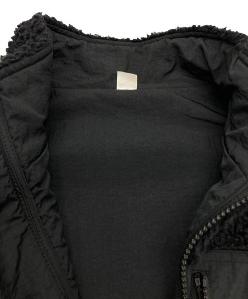 stussy（ステューシー）stussy (ステューシー) SHERPA REVERSIBLE VEST ブラック サイズ:Mの古着・服飾アイテム