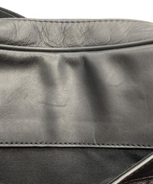 COACH（コーチ）COACH (コーチ) シグネチャーショルダーバッグ ブラックの古着・服飾アイテム