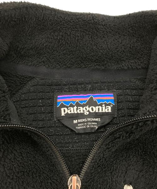 Patagonia（パタゴニア）Patagonia (パタゴニア) R2 ジャケット ブラック サイズ:Mの古着・服飾アイテム