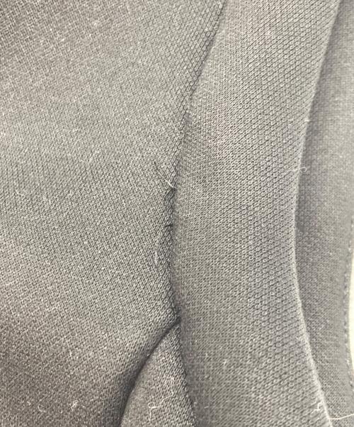 LE PHIL（ル フィル）LE PHIL (ル フィル) テックダンボールノースリフーディ ブラック サイズ:FREEの古着・服飾アイテム