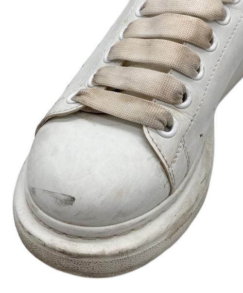 ALEXANDER McQUEEN（アレキサンダーマックイーン）ALEXANDER McQUEEN (アレキサンダーマックイーン) OVERSIZED SNEAKER ホワイト サイズ:40の古着・服飾アイテム
