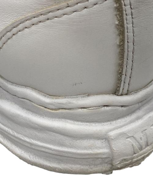 Maison MIHARA YASUHIRO（メゾン ミハラ ヤスヒロ）Maison MIHARA YASUHIRO (メゾン ミハラ ヤスヒロ) HANK TC OG LEATHER LOWTOP SNEAKER ホワイト サイズ:42の古着・服飾アイテム