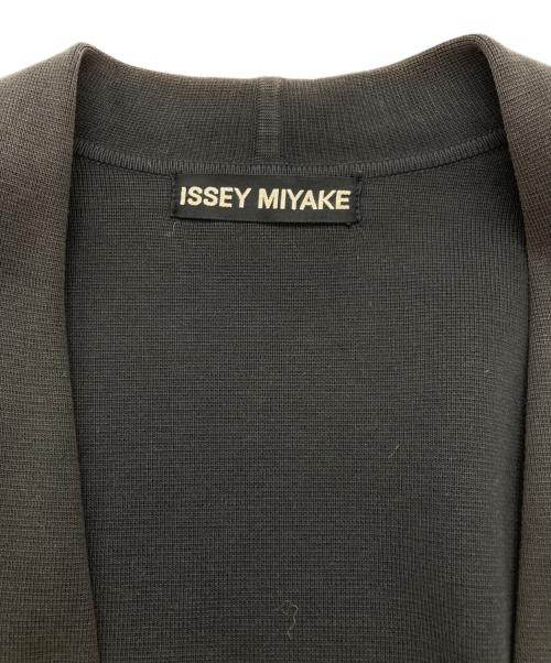 ISSEY MIYAKE（イッセイミヤケ）ISSEY MIYAKE (イッセイミヤケ) ［古着］アーカイブ ニットジャケット ブラック サイズ:Lの古着・服飾アイテム