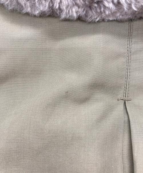 Eddie Bauer（エディーバウアー）Eddie Bauer (エディーバウアー) ポーラーライトパーカーダウンジャケット カーキ サイズ:不明の古着・服飾アイテム